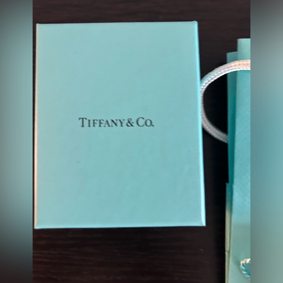 Tiffany’s 1837 Silver ring. - Picture 3 of 10